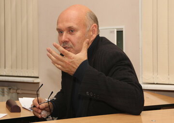 Sergey Ovcharov