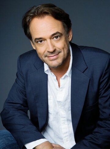 Jon Lindstrom