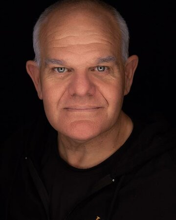 Mark Hadlow