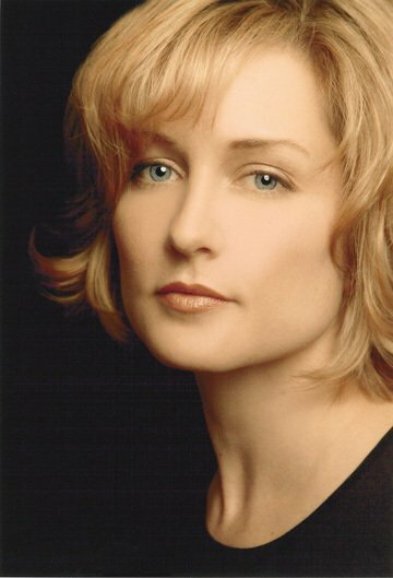 Amy Carlson