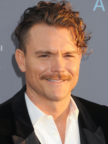 Clayne Crawford