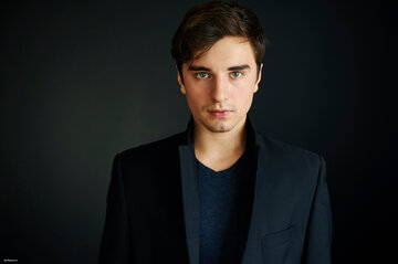 Алекс Озеров